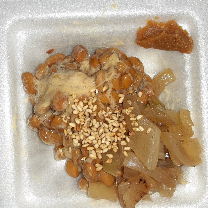 味噌玉ねぎ納豆 レシピ 作り方 By Togtog 楽天レシピ